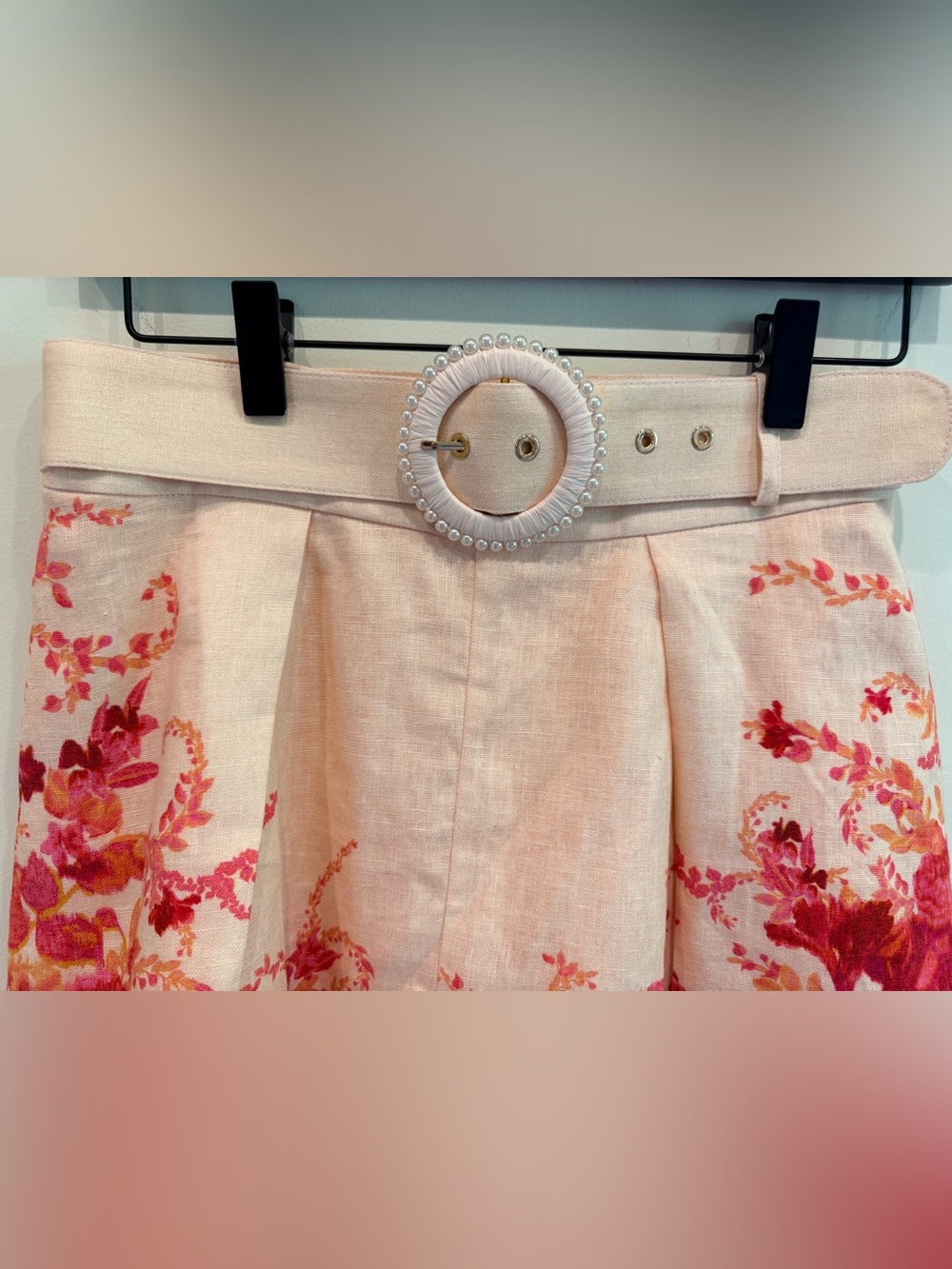 Zimmermann Linen Shorts, Size 2 - Picture 9 of 10